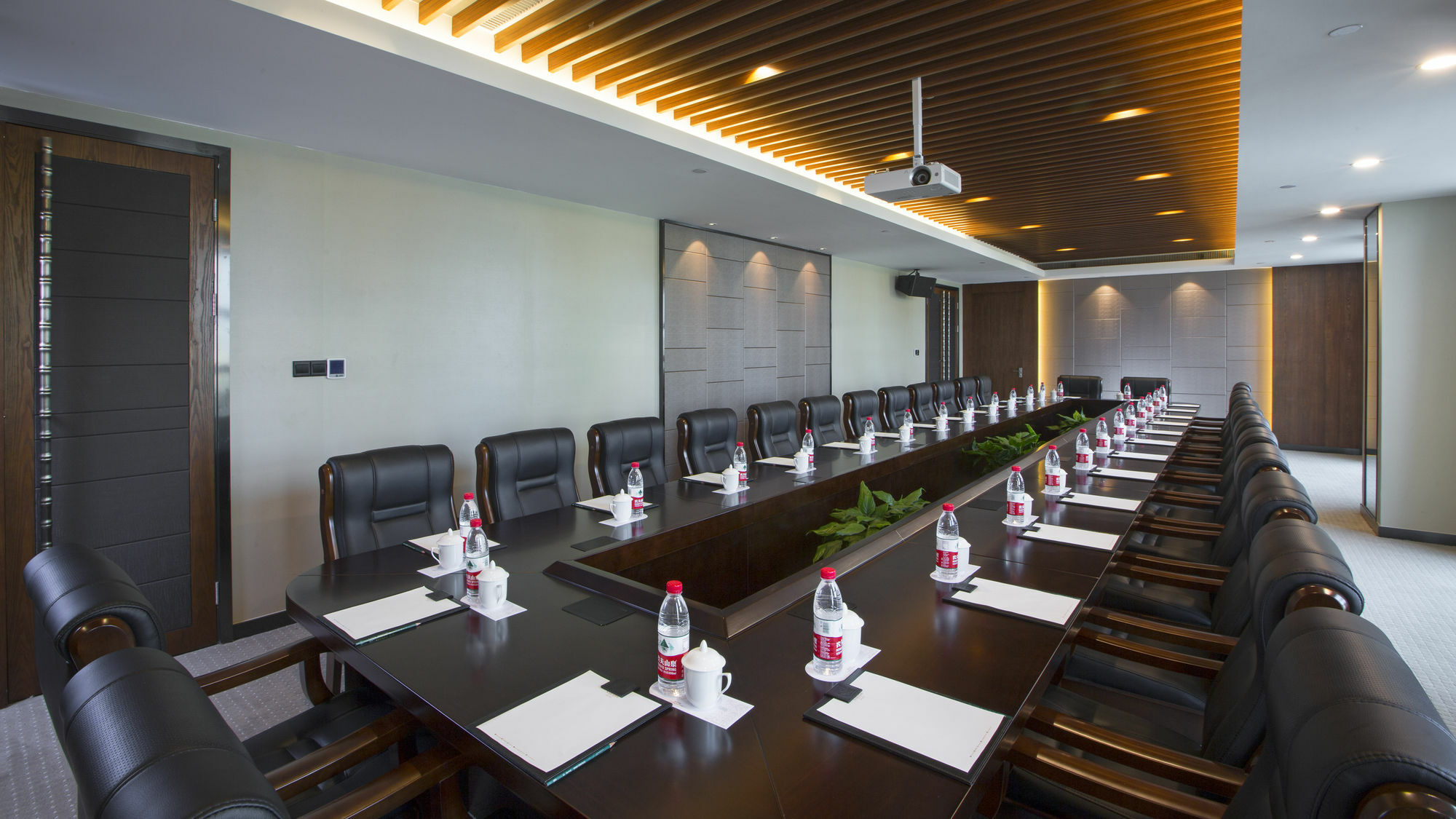 Ssaw Boutique Hotel Delan Mogan Mountain Deqing Екстер'єр фото